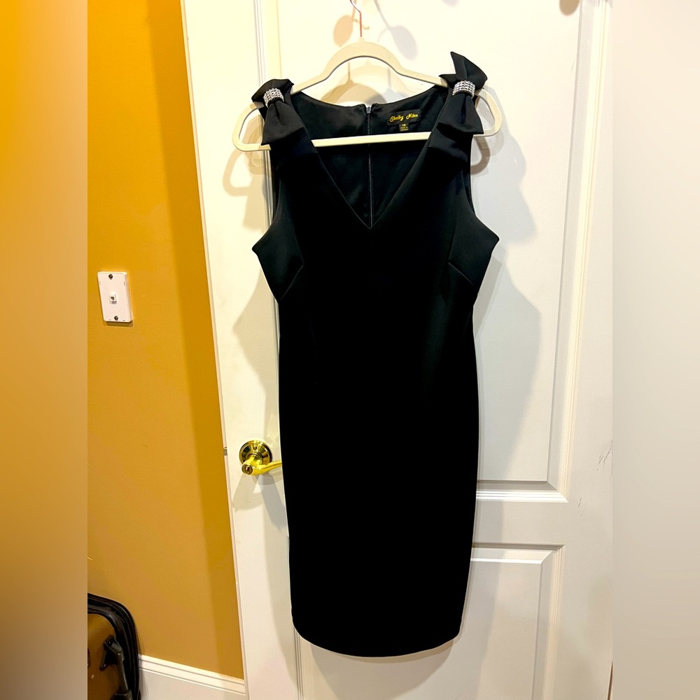 Black evening dress size 14
